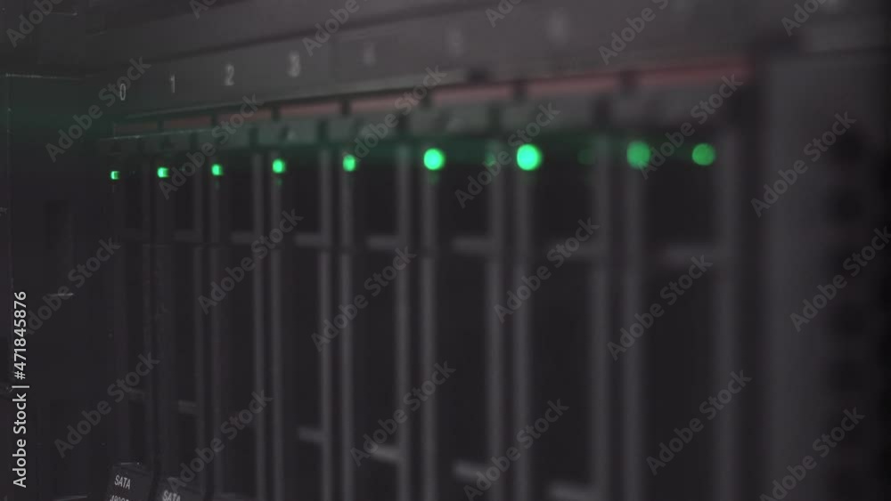 Blinking bulbs on hard drives. Sata hadd server. Blinking bulbs on hard drives. Sata hadd server.