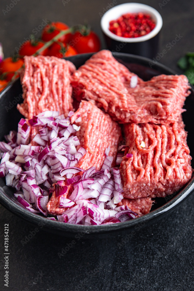 Obraz premium meat minced raw pork, beef meal snack on the table copy space food background 