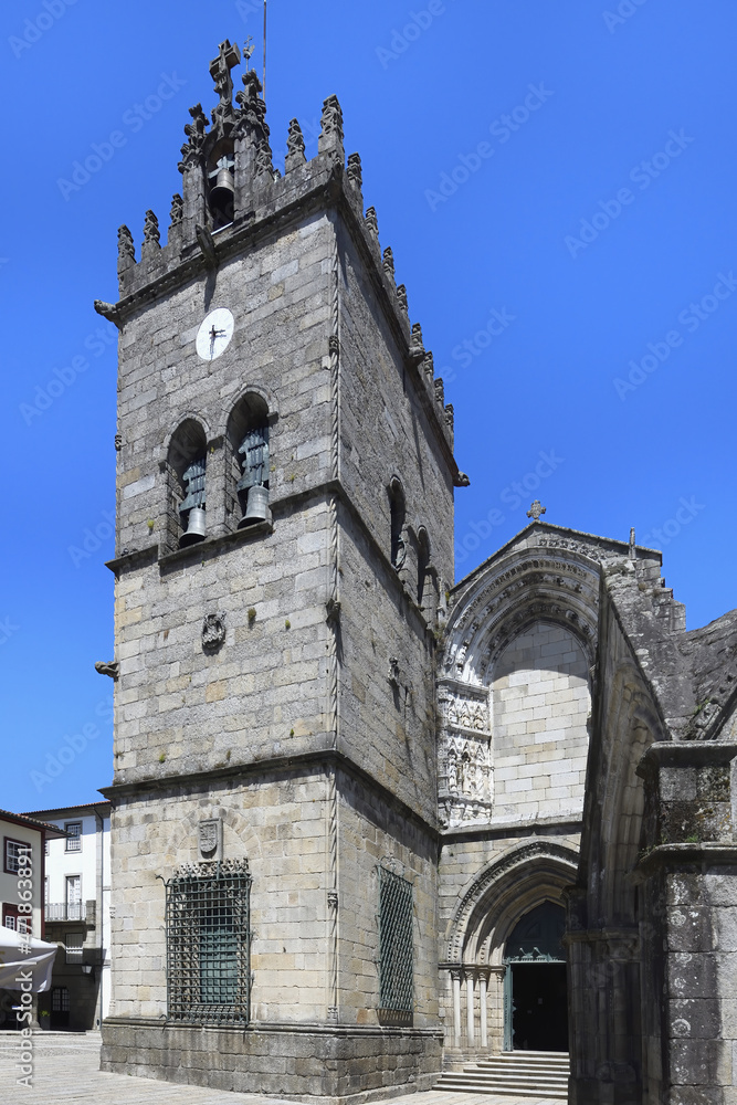 Nossa Senhora da Oliveira Church, Largo da Oliveira Square, Guimaraes, Minho, Portugal