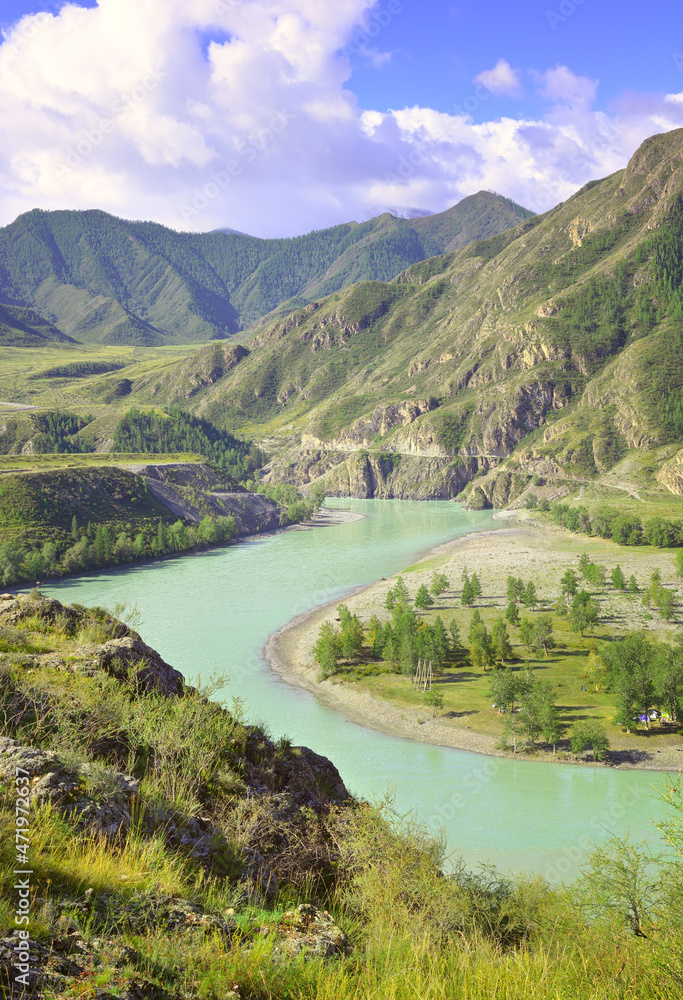 The confluence of Katun and Chuya in the Altai Mountains