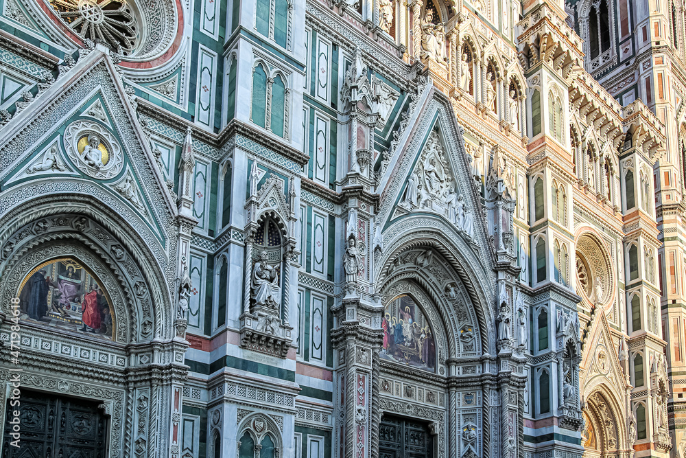 Central facade of the Cathedral of Santa Maria del Fiore (Duomo)