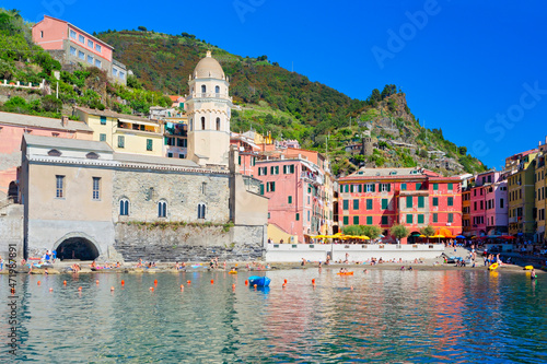 Wunderschönes Dorf Riomaggiore in Cinque Terre, Italien