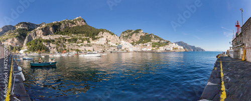 La cittadina di Amalfi sulla costiera Amalfitana photo
