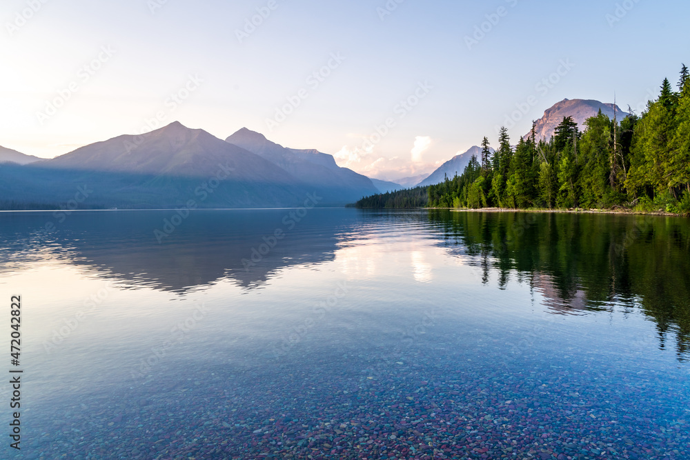 Φωτογραφία Sunset over Lake McDonald in Glacier National Park in Montana