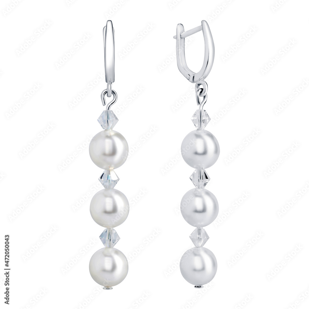 Beautiful jewelry with precious stones Beautiful jewelry with precious stones