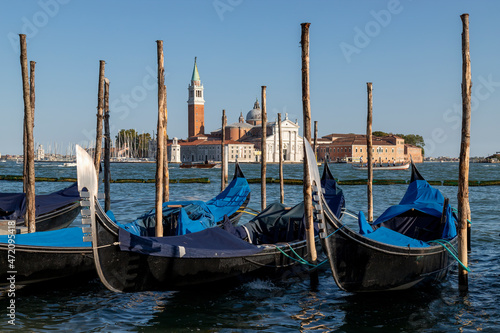 the typical Venetian gondolas
