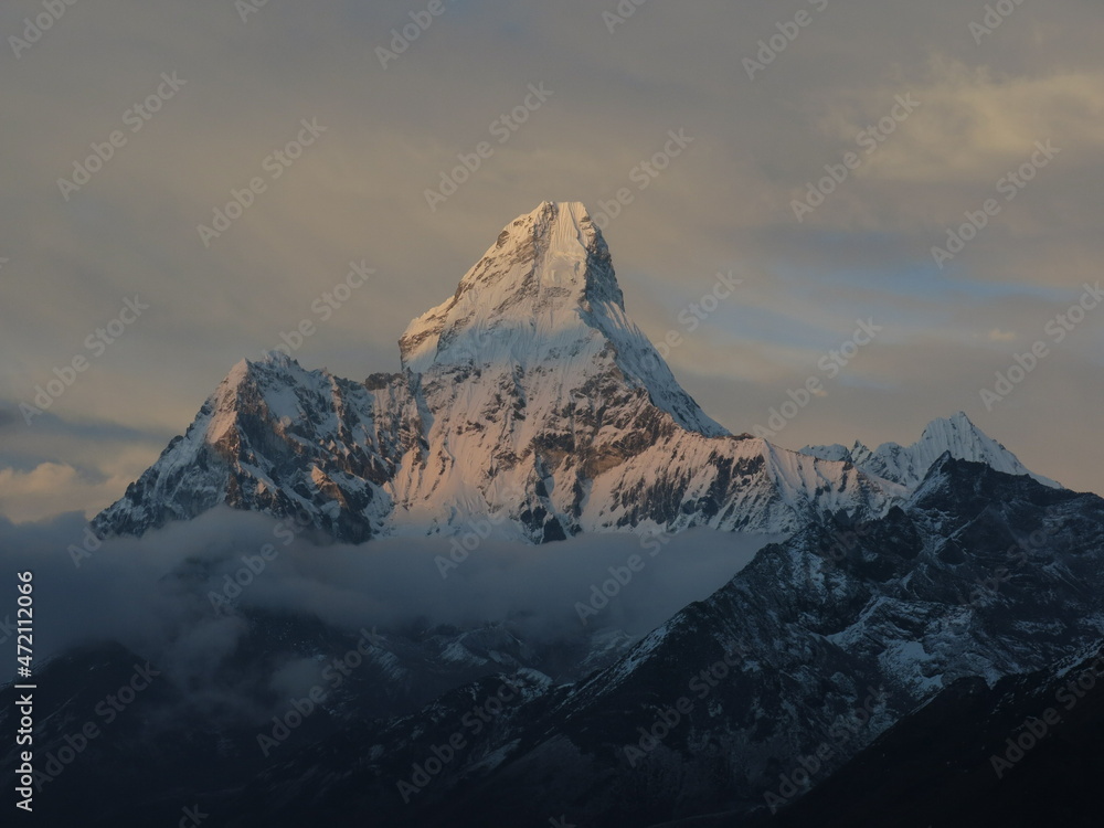 Famous mountain Ama Dablam ar sunset.