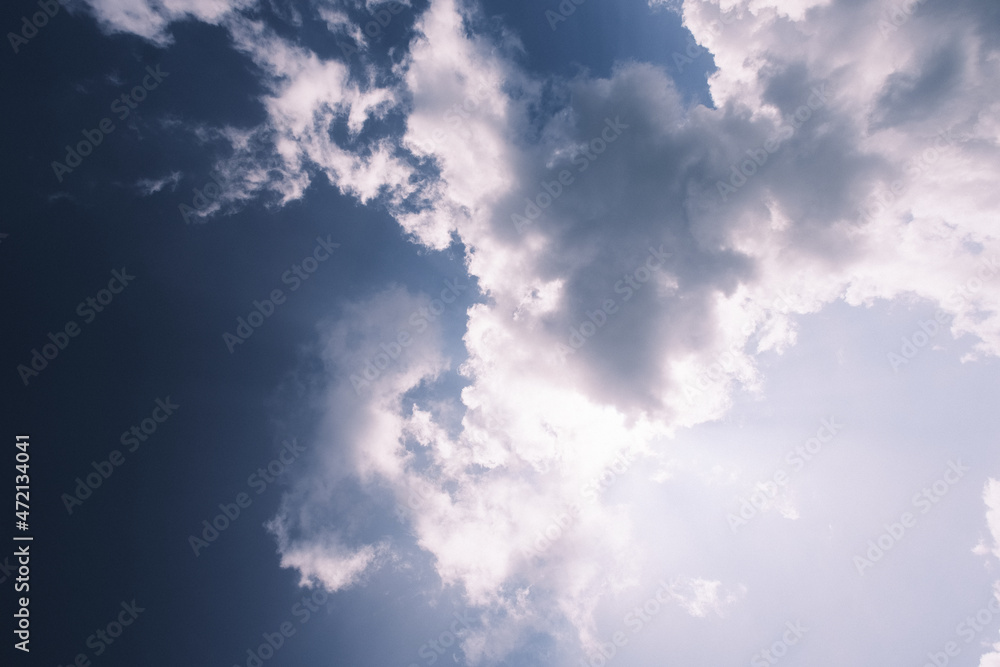 Fototapeta premium sun and clouds