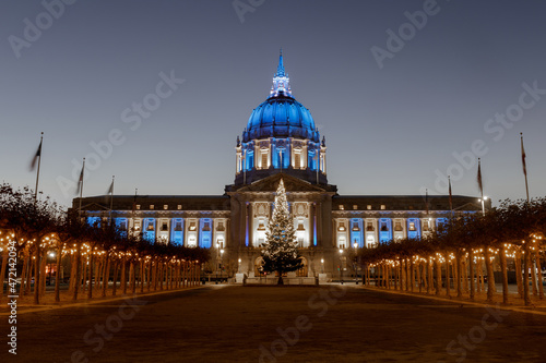Photography San Francisco City Hall lit in blue and white on 1st Night of Hannukah