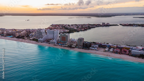 Mexico Beach Carribean Sunset and Sunrise