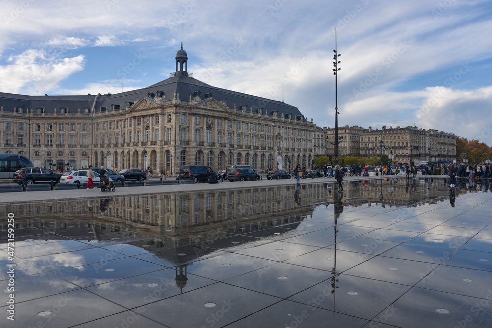 Bordeaux, France - 7 Nov, 2021: Water Mirror and Place de la Bourse in Bordeaux, France