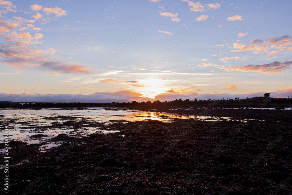 Obraz premium sunset over the sea