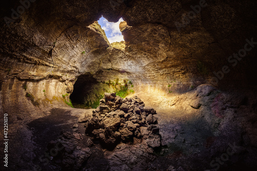 Obraz na płótnie Grotta dei Lamponi