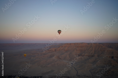 Balloon in Luxor, 2021. © TM