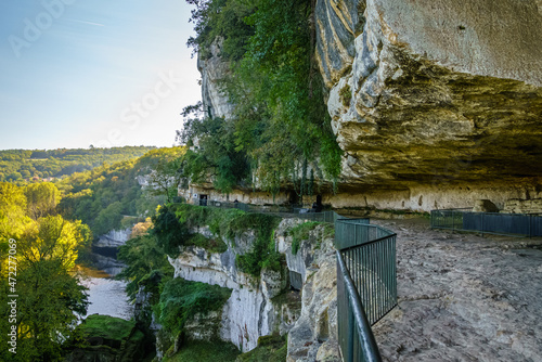 Fort and troglodyte town of La Roque Saint-Christophe. France
