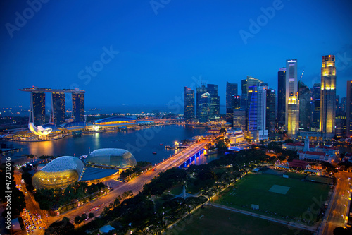 Canvas Print Singapore. Overview of city at twilight.