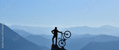 bike, bicycle, mountain, sport, biking, cycling, biker, jump, cyclist, cycle, race, action, adventure, silhouette, bmx, speed, jumping, people, sports, hike, ride, riding, recreation, rider, young, ou