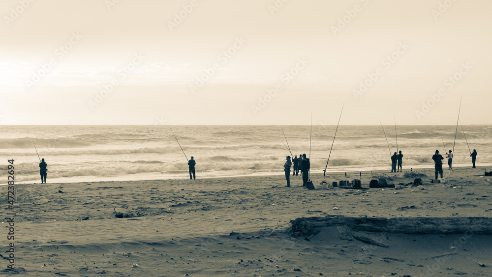 Fishing Beach Ocean Horizon Silhouette Fishermen Lifestyle Landscape