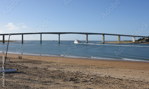 Pont de l'île de Noirmoutier. Vendée, France photo