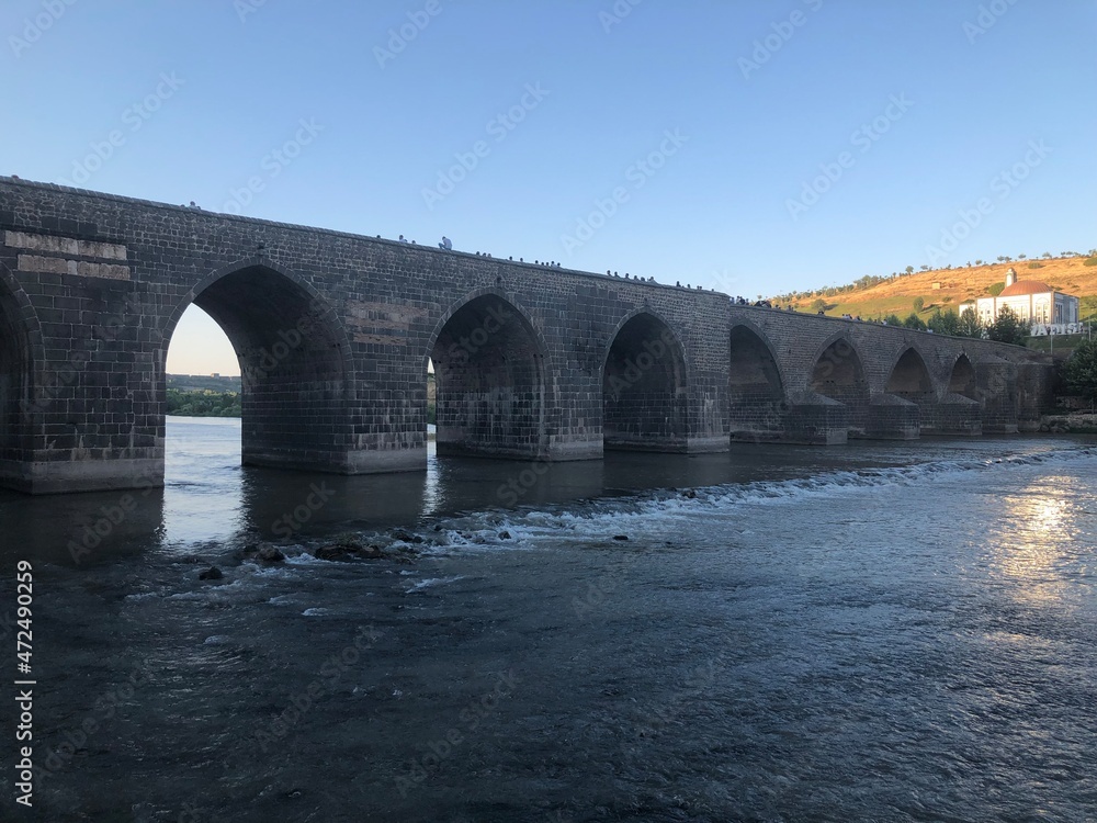 Fototapeta premium bridge over the river thames