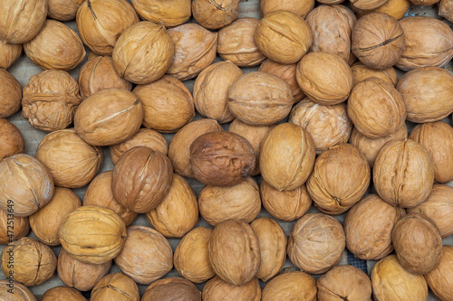 Texture of nuts