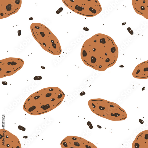 Chocolate chip cookies on white background. Vector seamless pattern
