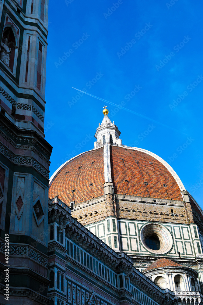 Fototapeta premium Dome Roof and Airplane, Florence, Italy