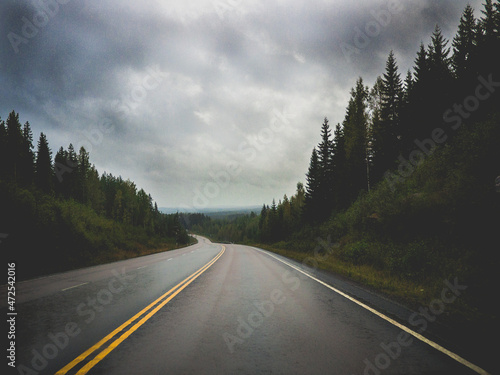 road to the mountains © Kalle
