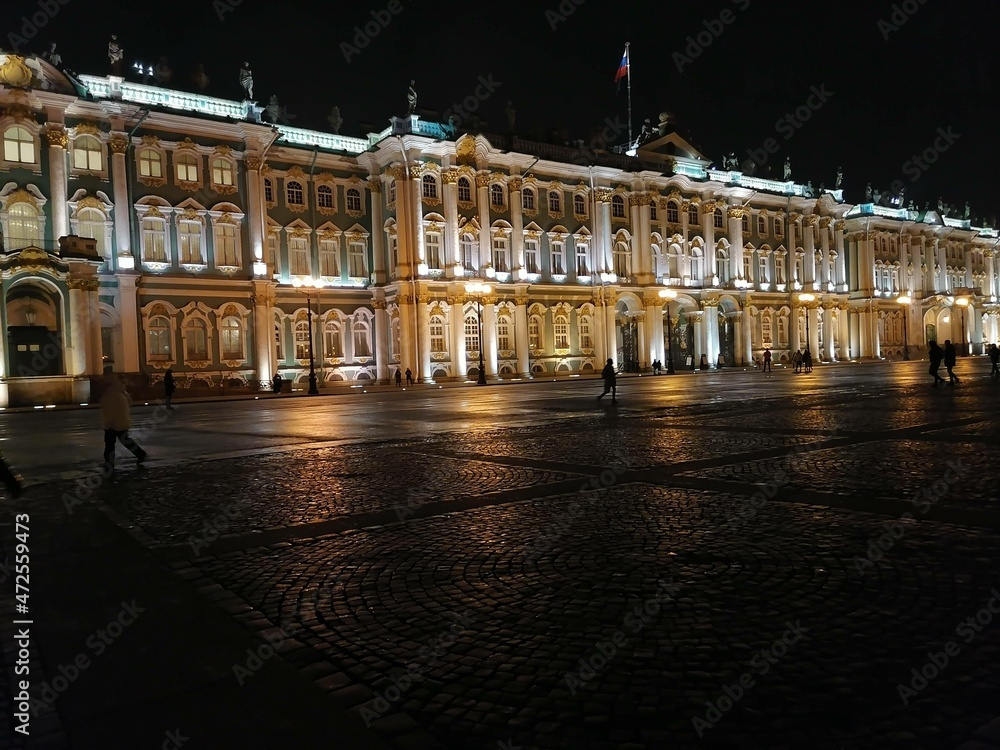 view of the winter palace. Saint-Petersburg