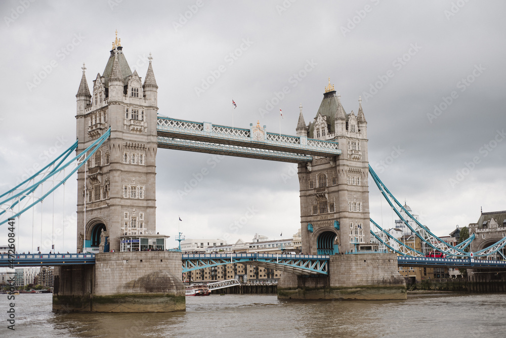 Obraz premium tower bridge city