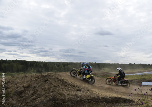 Fototapeta Naklejka Na Ścianę i Meble -  motocross rider on a motorcycle