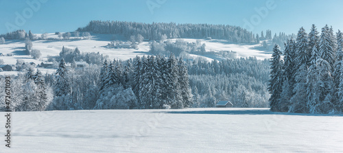 Wunderbare winterliche Märchenlandschaft im Allgäu