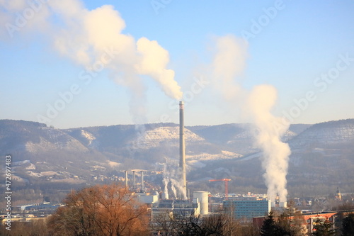 Schornstein Kraftwerk in Jena, Gas Krise, Umwelt, Heizen, Kraftwerk, Energieerzeugung in Jena, Stadtwerke Thüringen, Deutschland 