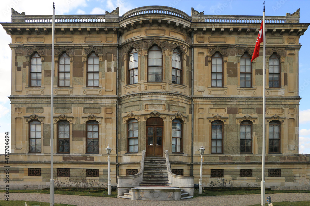 Obraz premium Kucuksu Palace 07 February 2020, istanbul, Turkey