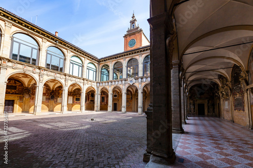 Foto Die Stadtbibliothek von Bologna im Palazzo dell’Archiginnasio, Emilia-Romagna