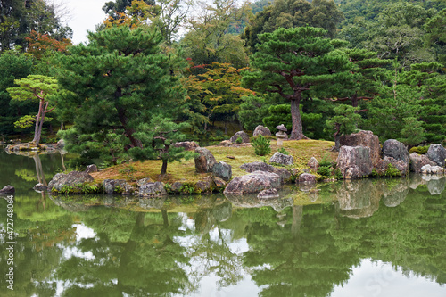 Fotografie Islet in pond. Kyoto. Japan