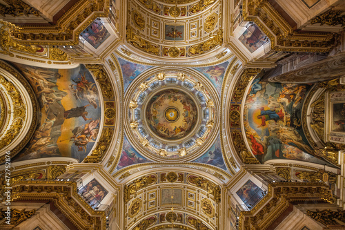 Russia  St. Petersburg. St. Issacs Cathedral ceiling.