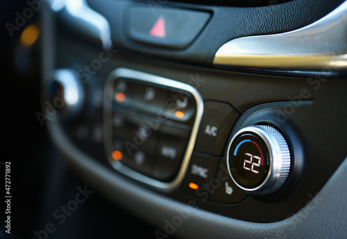 Car air condition temperature controlling switch.  © lial88