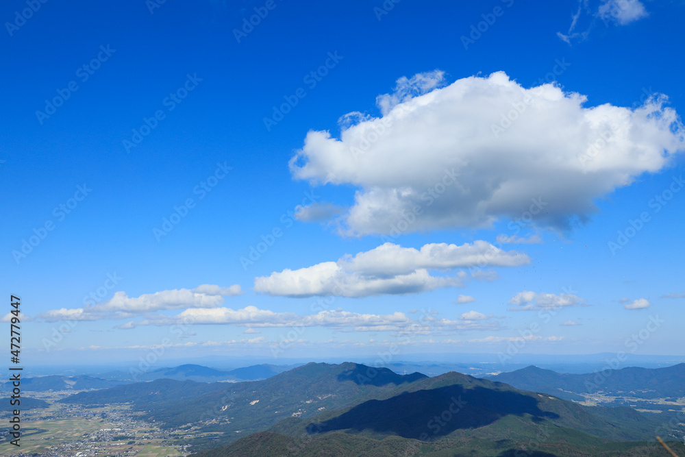 【茨城県つくば市】筑波山山頂と青空風景