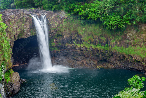 USA  Hawaii  Big Island of Hawaii. Wailuku River State Park  Rainbow Falls and surrounding lush vegetation.
