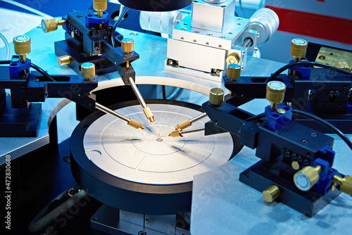 Fotografie Probe station positioner, holder and probe tip