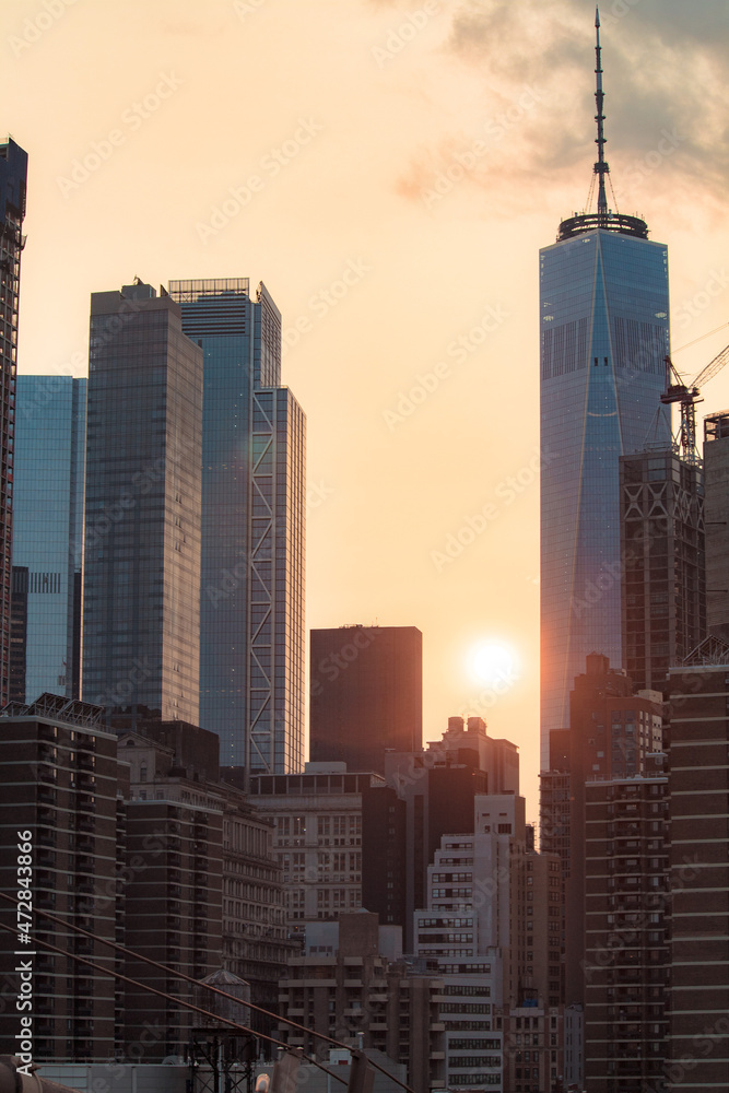 Fototapeta premium New York City street photo with buildings during clear day