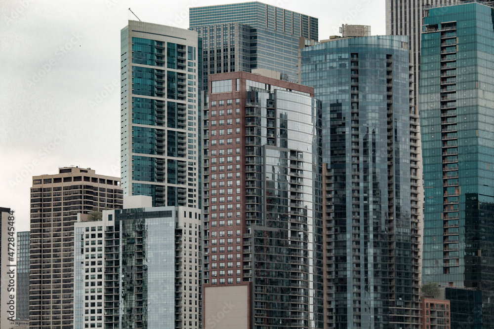 Street photo of Chicago with clear skies and buildings Street photo of Chicago with clear skies and buildings