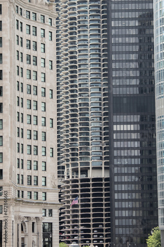 Street photo of Chicago with clear skies and buildings