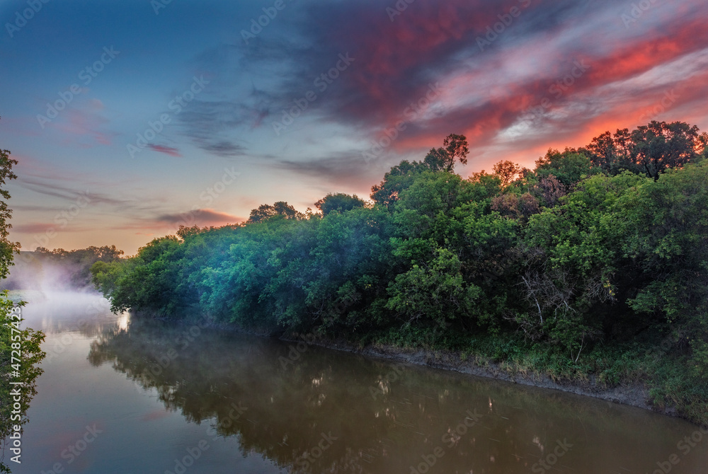 Sunrise sky over the Sheyenne River at Fort Ransom State Park, North Dakota, USA Stock Photo