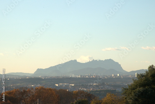 Silueta de la montaña de Montserrat 