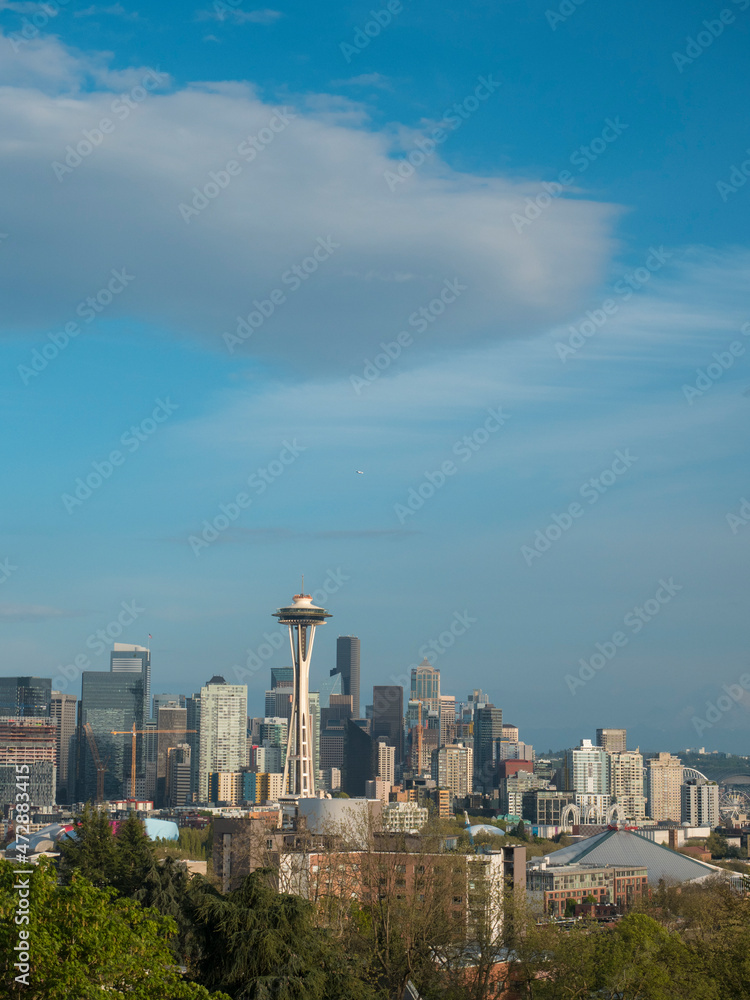 Usa, Washington State, Seattle. Space Needle and downtown skyscrapers, viewed from Queen Anne Hill