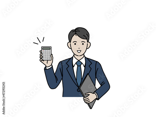 電卓を持つ　税理士　ビジネスマン　スーツ姿の男性　税金　計算機　計算　調べる