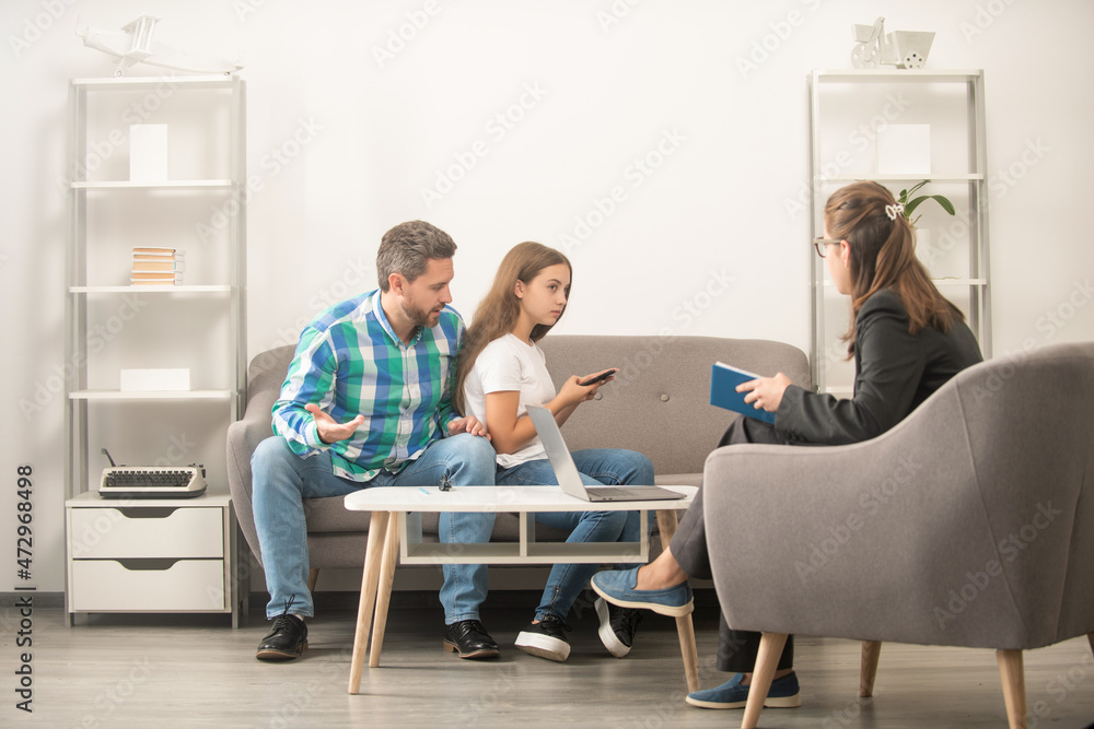 phone addiction. father and child at psychologist session. family therapy. phone addiction. father and child at psychologist session. family therapy.