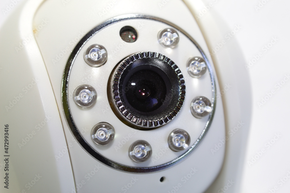 Wireless surveillance camera for electronic monitoring Wireless surveillance camera for electronic monitoring